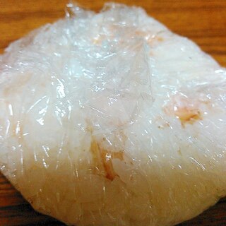 鮭☆甘麹のおにぎり